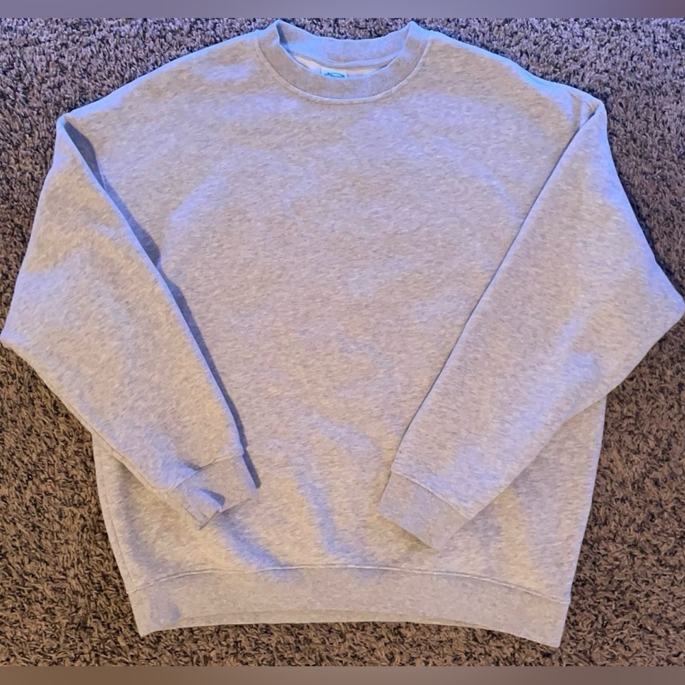 Grey sweater - Picture 2 of 3